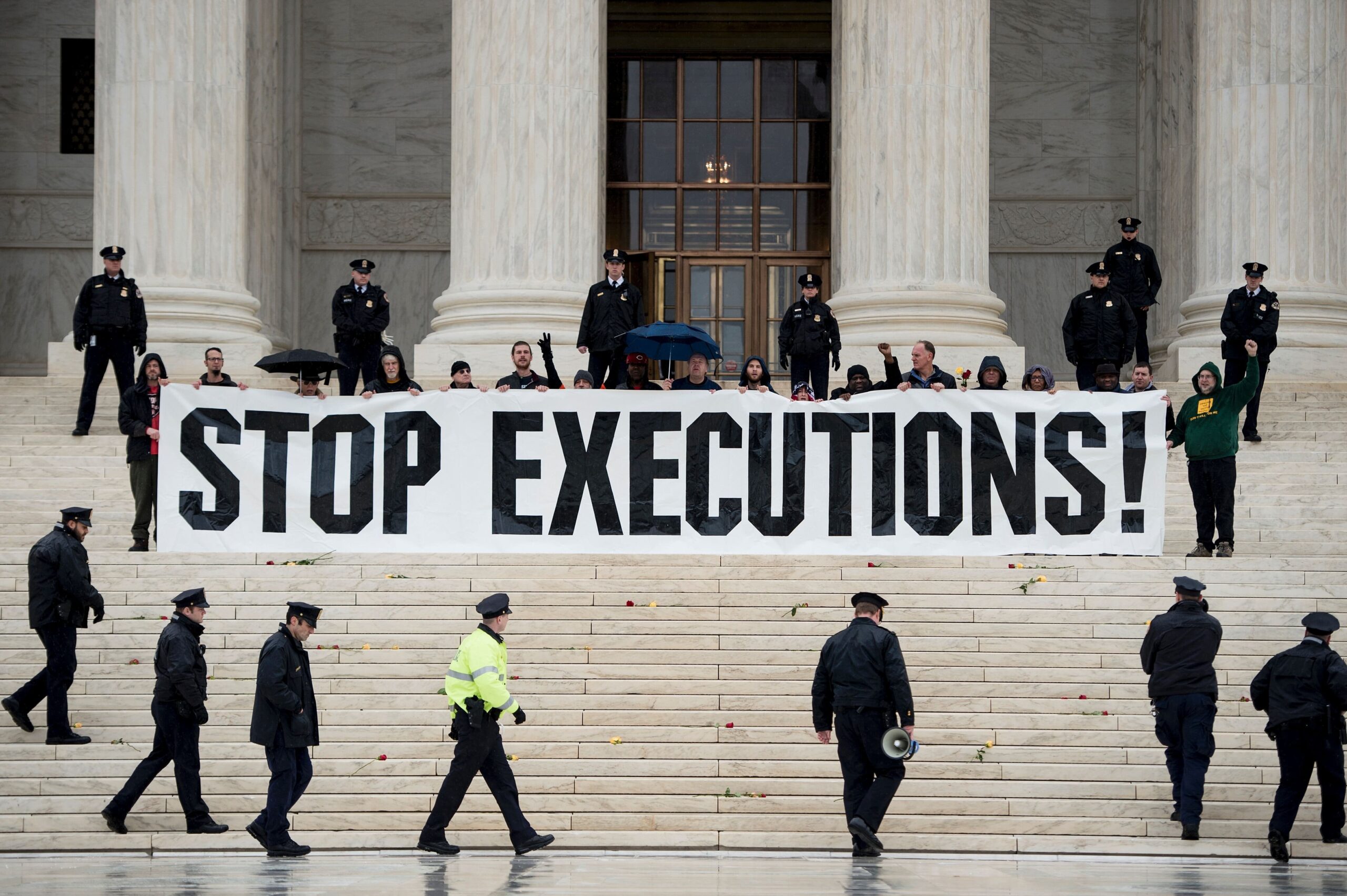 283995_us-politics-death-penalty-protest-1.jpg