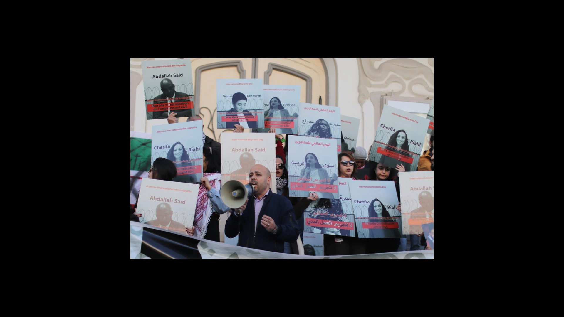 © DeFodi Images News